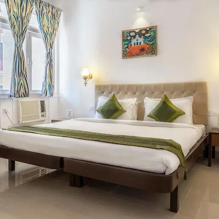 Treebo Mayfair Hotel